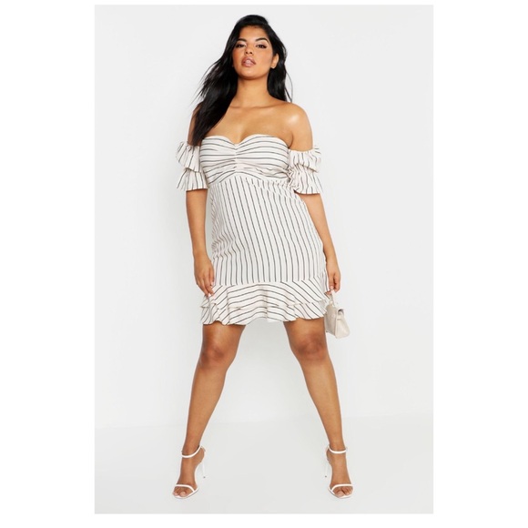 Boohoo Plus Dresses & Skirts - 🌵Plus Stripe Gathered Bardot Midi Dress
